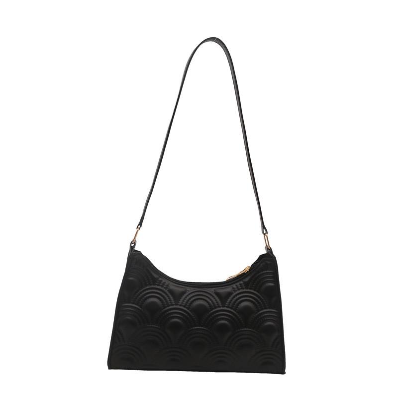 Stylish Versatile Crescent Bag Soft Pu Material With Convenient Zipper Closure For Everyday Fashion