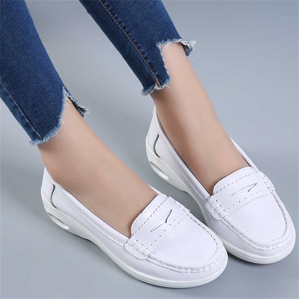 Fashion Super Lightweight Size 38 Luxury Women's Tennis Vulcanize Green Jogging Shoes Sneakers For Teenager Sports Hospitality