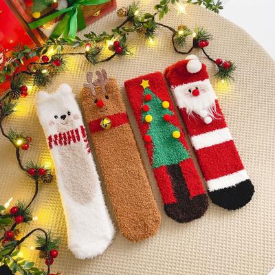 Women's Coral Fleece Christmas Stockings for Autumn and Winter with Fleece and Thickening, Winter Cartoon Decorations, Little Deer Christmas Stockings
