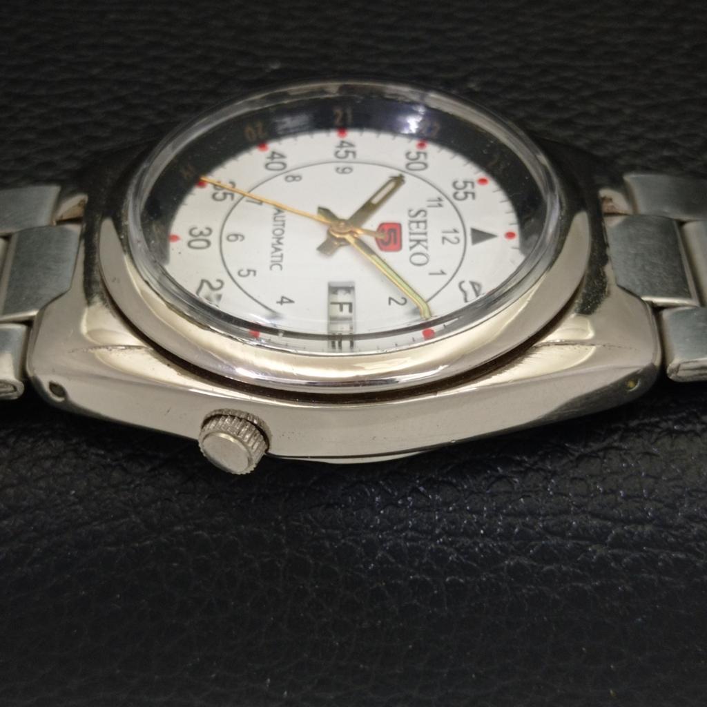 USED GENUINE VINTAGE SEIKO 5 AUTOMATIC JAPAN MENS WHITE DIAL WATCH a433700-2 R118-a433700
