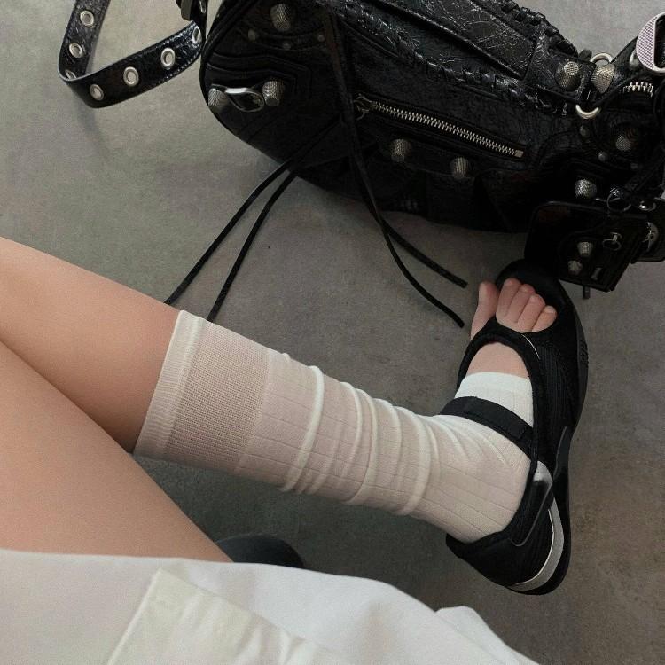 Sheepskin version~ One-word with toe sandals women's color matching open-toed leather casual flat bottom comfortable sports Mary Jane