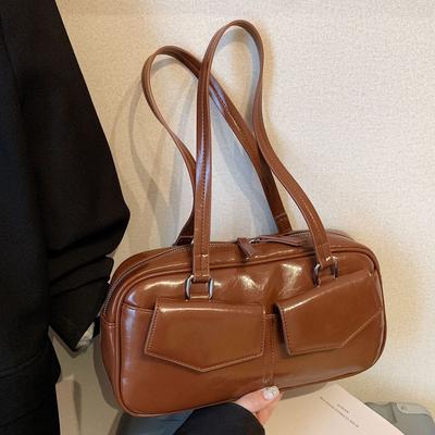 Premium Yağlı Deri Retro Kahverengi Çanta Kadın Modası Büyük Kapasiteli Omuz Çantası Taşınabilir Tote Çanta