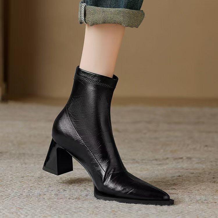 

Короткие сапоги на толстом каблуке, женские сапоги на высоком каблуке, тонкие сапоги, молния сзади, эластичные сапоги, женские, осень и зима 2024, новый простой темперамент 35 чёрный