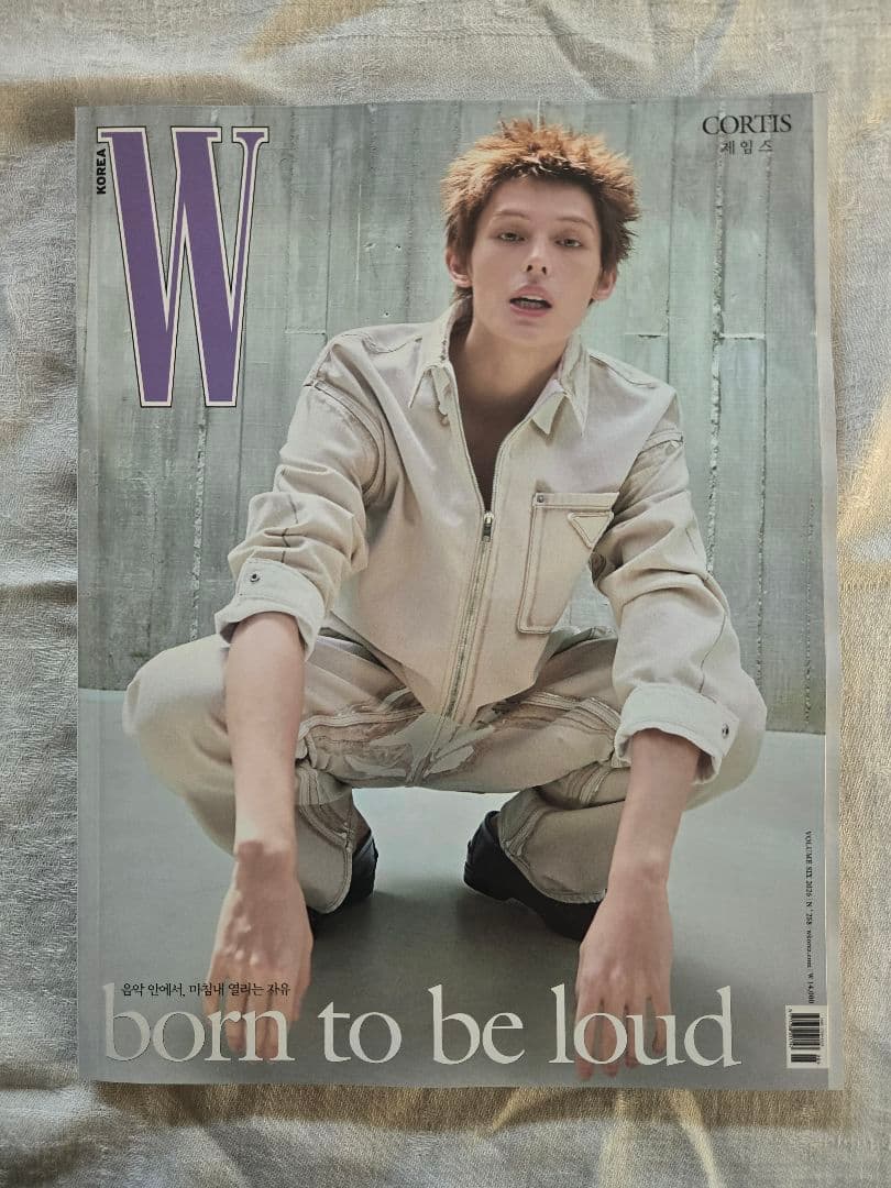 [USED] W Korea CORTIS June James