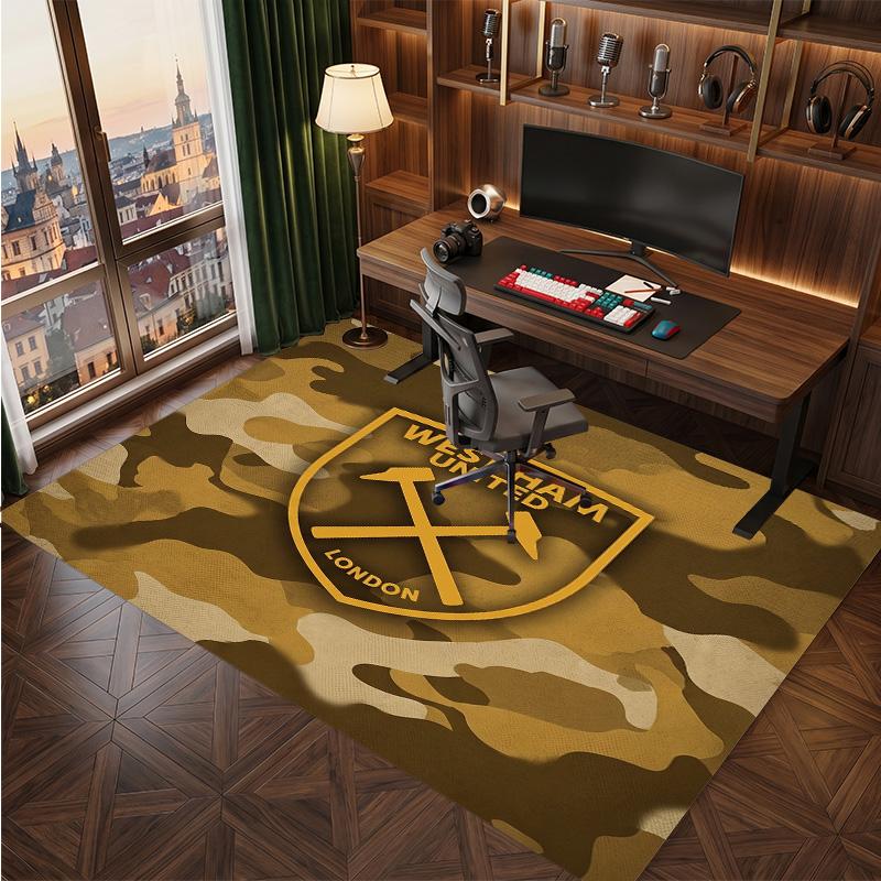 West Ham United Football Print Crystal Velvet Rug, Comfortable Water Absorbent Non Slip Indoor Floor Carpet