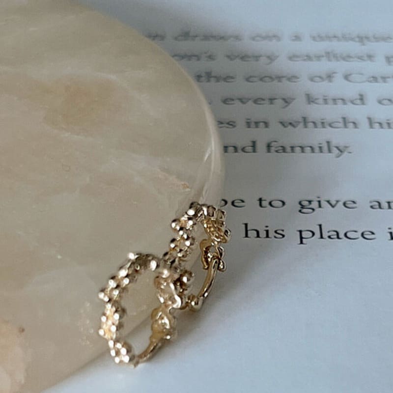 BettyU 14k Gold Grape Earrings (2 Colors)