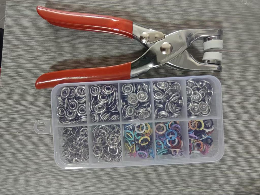 Hand-Pressed Five-Claw Buckle Installation Tool for Baby and Children's Clothing Buttons