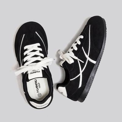 Obuwie uniseks – Sneakersy