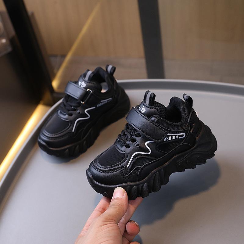 Nowe Wiosenne i Jesienne Modne i Wszechstronne Wygodne Odporne na Zużycie Sportowe Buty z Miękką Podeszwą dla Chłopców i Dziewcząt