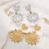Bohemia Exaggerated Metal Sunflower Drop Earrings for Women Vintage Creative Gold Color Heart Stud Earrings Jewelry Accessories