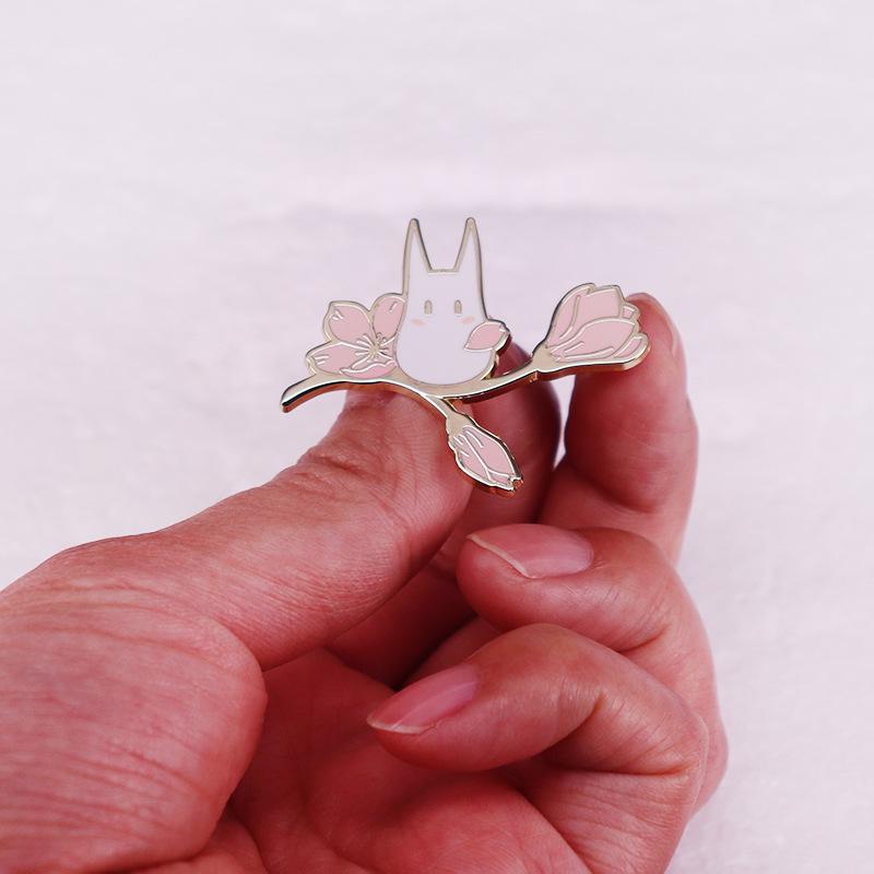 Süßer Anime Kirschblütenkatze Brosche Abzeichen Geschenk
