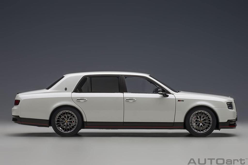 AUTOart 1/18 Scale Toyota Century GRMN Pearl White Finished Product 78764