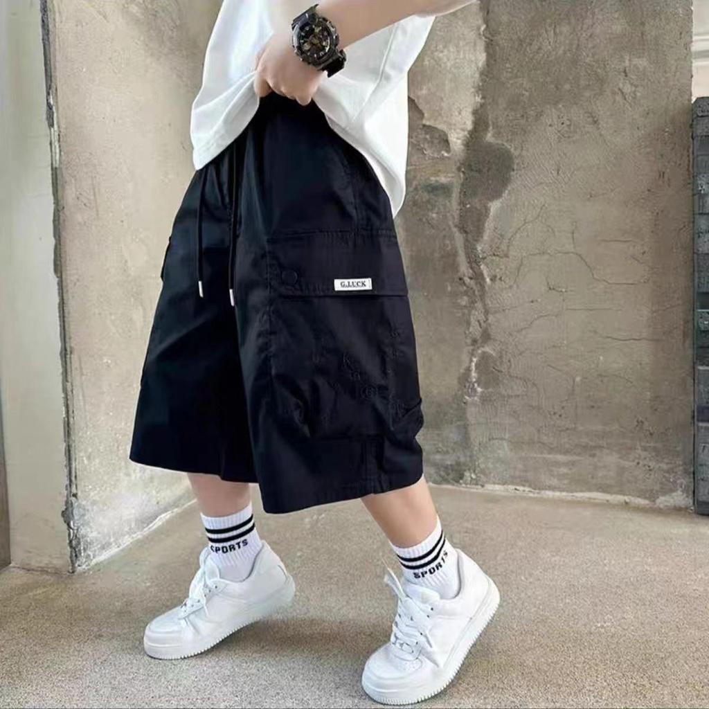 Boys' Summer Lightweight Cargo Shorts - Trendy Five-Point Mid-Length Sports Pants