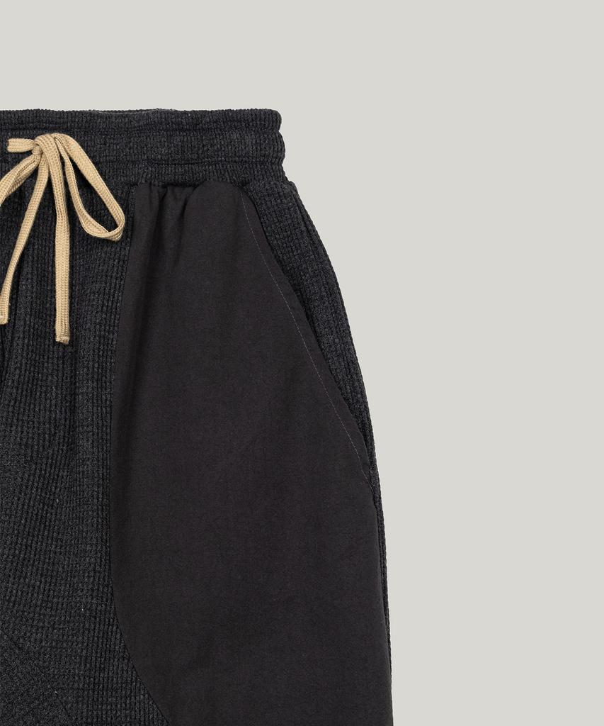 Peullojeulum Round Panel Jogger Pants [Charcoal]