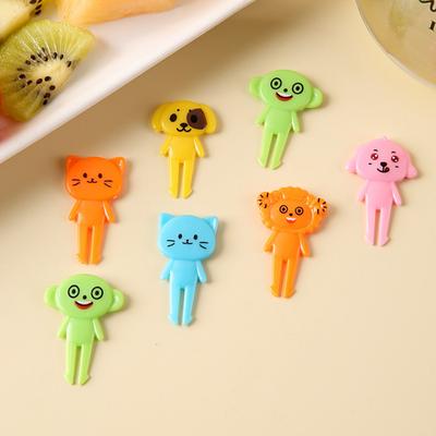 Tenedor de fruta antiarañazos, antirebabas, agarre cómodo, irrompible, antideslizante, con forma de animal de dibujos animados, para bento, suministros de cocina, 7/10 unidades