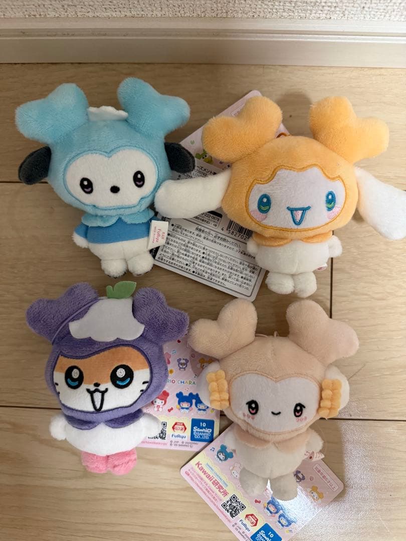 

[USED] TWICE Sanrio GiGO mascots Sana Jihyo Dahyun Nayeon