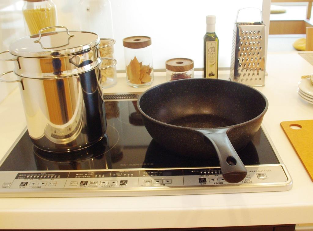 Tafuco Frying Deep Induction Diamond Marble Pan, Type, 28cm, Compatible, Coating, Black, F-7124