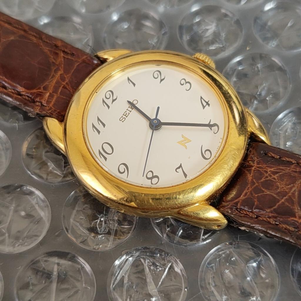 SEIKO Noie Ladies Quartz Wristwatch 1F21-0050 K26O