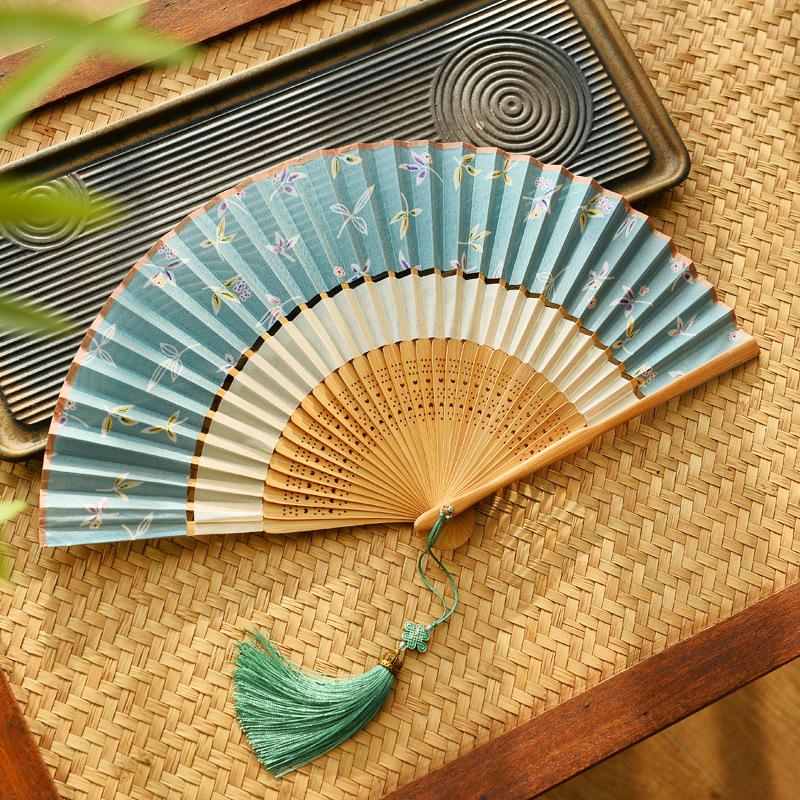 Japanischer Stil Kimono Faltfächer Kleiner Damen Tragbarer Sommer Tagesfächer Tanz Dekoration Fächer Chinesischer Hanfu Cheongsam Foto Requisiten