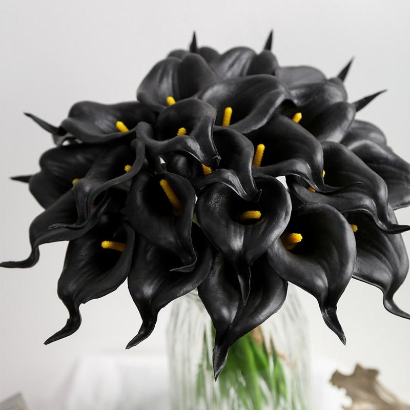 

24шт Калла Лилия Искусственные цветы Настоящее прикосновение Каллы Цветы Поддельные цветы Калла Лили для свадебного букета Украшения для вечеринок Свадебный букет Декор чёрный