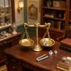 1/12 Miniature Balance Scale Model - Retro Justice Scale for Dollhouse Scene Decor, Micro Scene Photos Prop, Mini Furniture
