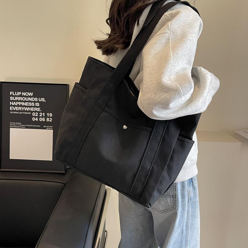 Chic 2023 Winter Canvas Shoulder Bag Elegant Retro Tote Stylish Street Trend