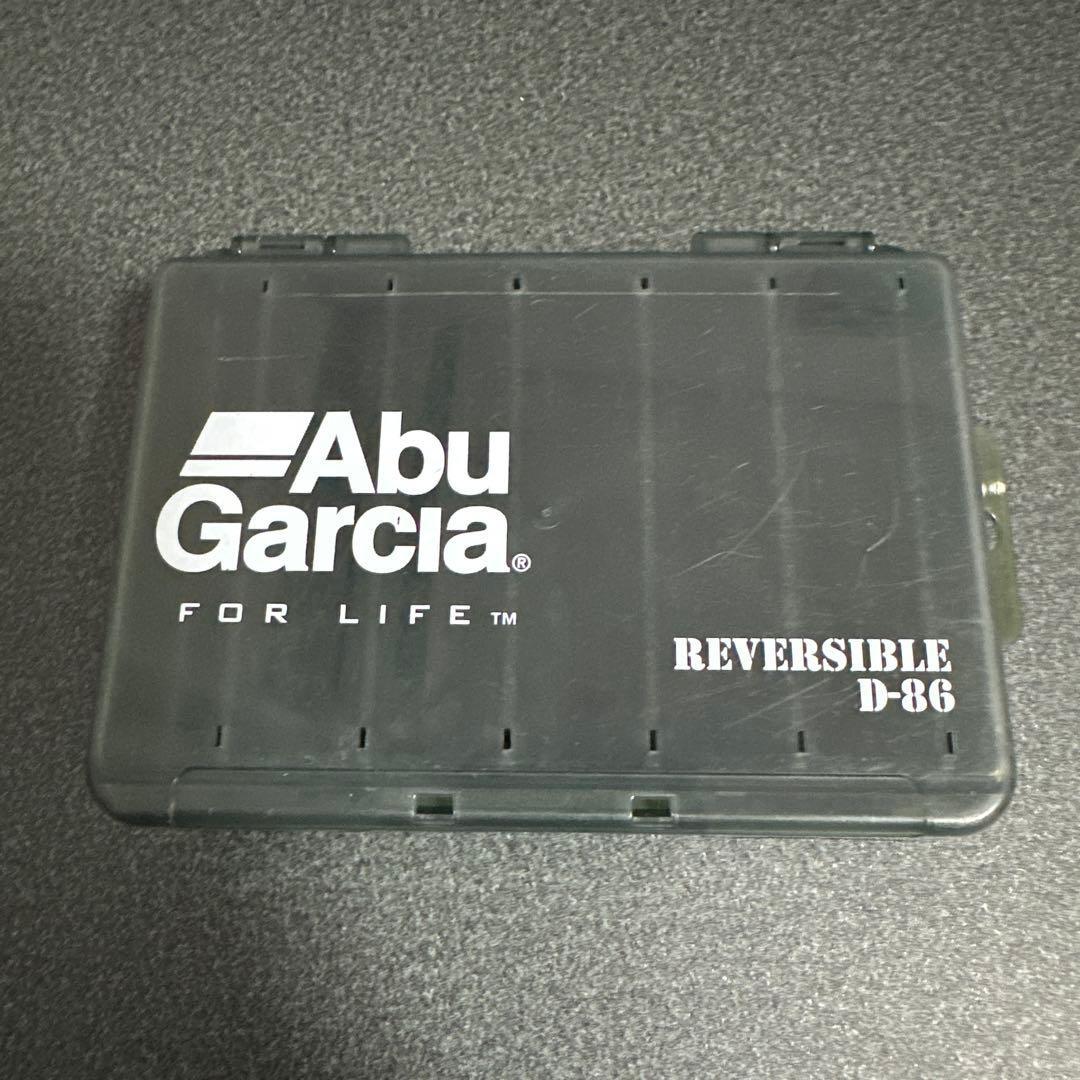 Used Abu Garcia REVERSIBLE D-86 Lure Case