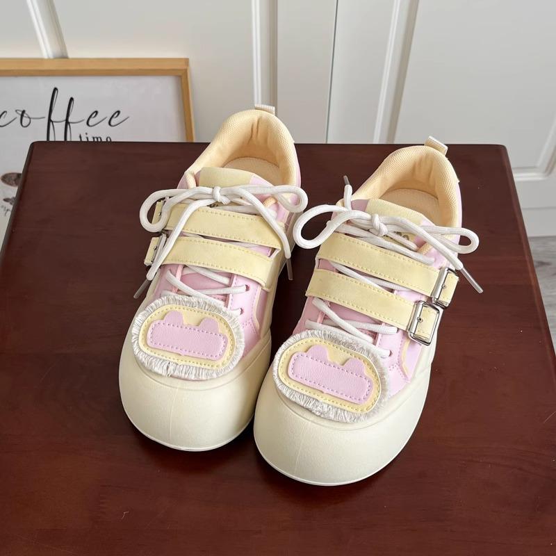 

2025 new spring casual board shoes women s thick-soled heightening white shoes versatile niche shoes bread shoes 40