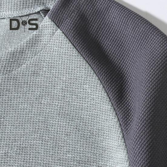 Frühlings- und Herbstoberteil für Herren, normale Passform, Farbblock-Langarm-T-Shirt, geknöpfter Rundhalsausschnitt, Patch-Dekor, lässiges Sport-Party-T-Shirt