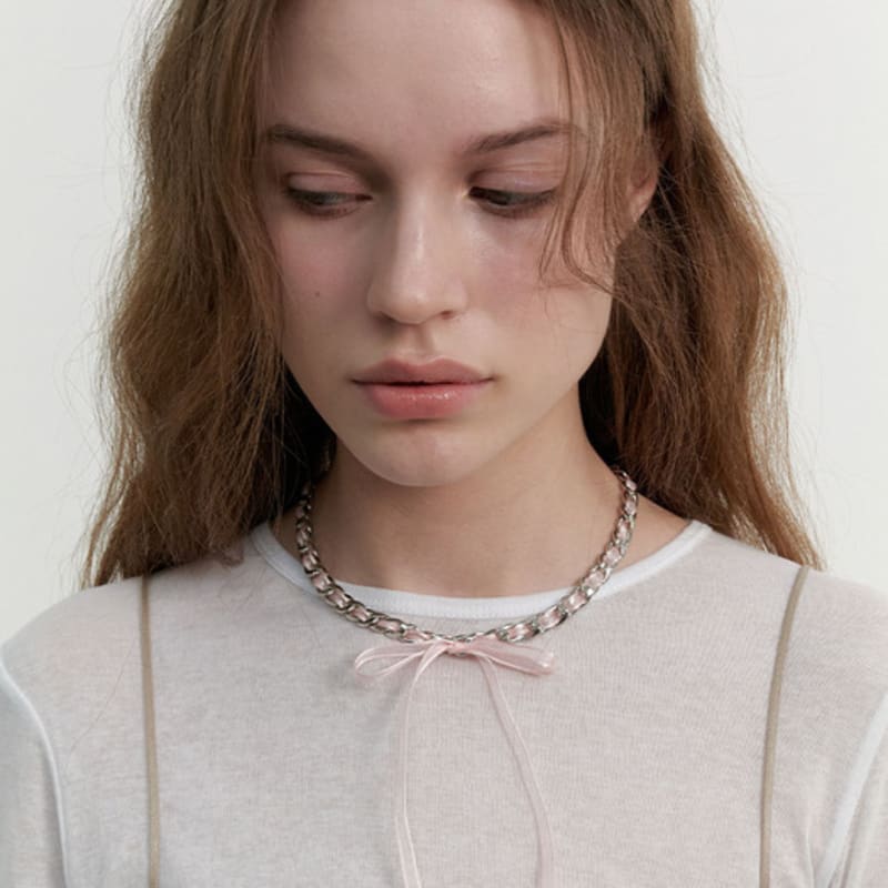 LOVE ME MONSTER Bebe Sheer Ribbon Chain Necklace (L241MNK090)