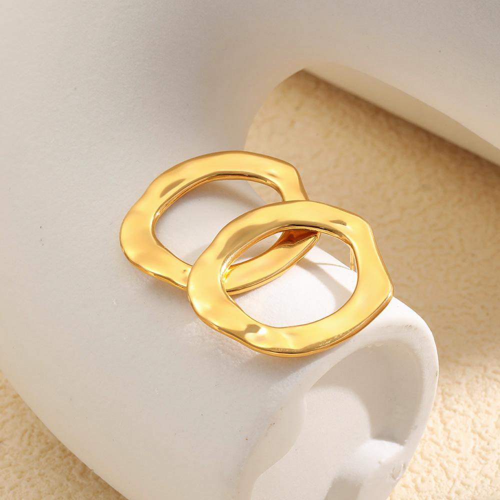 Mamacitaslay 316L Stainless Steel Chunky Hammered Stud Earrings 18K Gold Plated Waterproof Jewelry For Women Everyday Wear