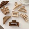 Korean Fashion Coffee Beige Large Hair Claw Solid Color Acrylic Hairpin Barrette Hair Clips Headwear Women Hair Accessories