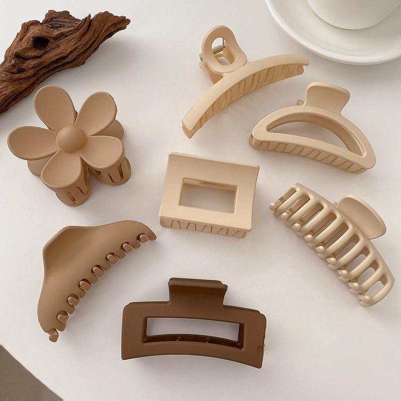 Korean Fashion Coffee Beige Large Hair Claw Solid Color Acrylic Hairpin Barrette Hair Clips Headwear Women Hair Accessories