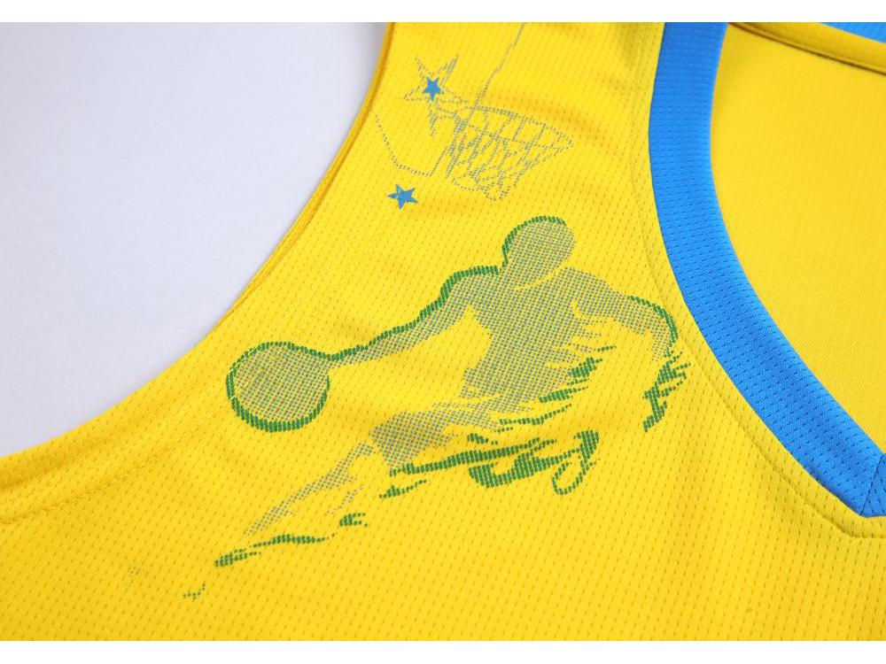 Set Uniformă Baschet Adulți Calitate Înaltă Uscare Rapidă – Vestă Respirabilă Fără Mâneci, Numere Personalizabile, Ideal pentru Studenți Universitari