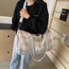 Women's Dry and Wet Separation Plaid Style Fitness Bag Strap Shoe Storage Large Capacity Casual Handbag Travel Bag Can Be Used for Pulling Rod