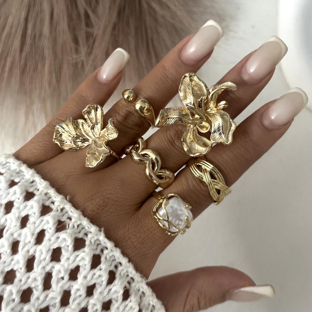 6Pcs/Set Vintage Metal Petal Flower Open Rings for Women Goth Punk Gold Color Geometric Irregular Ring Daily Jewelry Party Gifts
