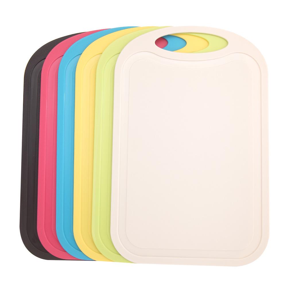 Wheat Straw Kitchen Cutting Board – Portable, Durable, and Ideal for Chopping Vegetables, Fruits, and Baby Food.