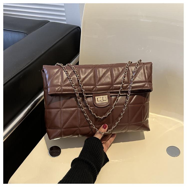 Large capacity diamond 2025 simple new fashion chain trendy texture single shoulder portable crossbody underarm bag women