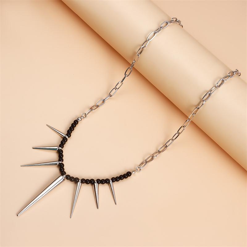 45CM Hip Hop Rivet Necklace For Man Woman Cone Pendant Sweater Chain Choker Jewelry Punk Male Cool Accessories