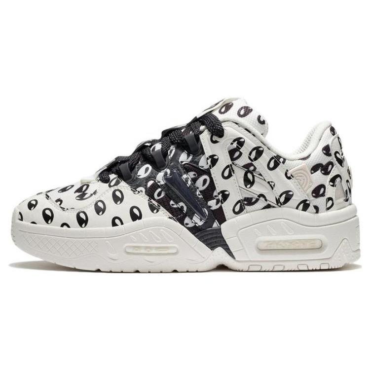 Li-Ning Countflow Yu 2.0 Mars Alien  White Black  Men s AGCS307-2 EU 39