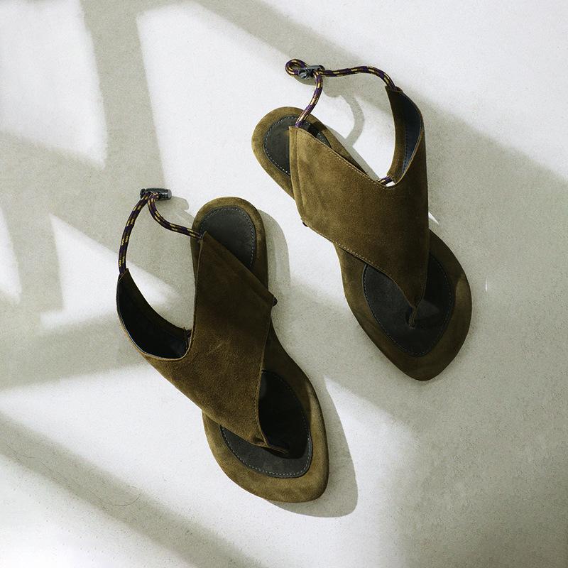 Sheepskin Version of the Summer New Pinch-toe Open-toe Sandals Women's Simple and Versatile Leather Flat-bottomed Flip-flops Toe Cool Slippers