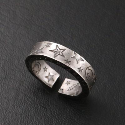 Graffiti Star Ring for Men and Women, High-end Retro Hip-hop Smiley Face for Couples with Adjustable Hand Accessories and Gifts