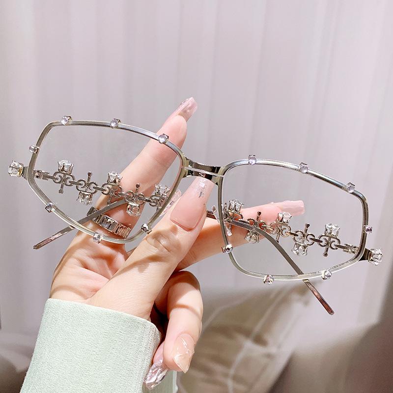 Sunglasses Design Sense Diamond-Encrusted Temple Street Shot Large Frame Sunglasses