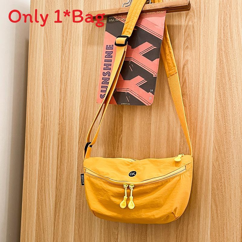 Korean Style Small Shell Shaped Shoulder Bag With Zipper Closure For Commuting