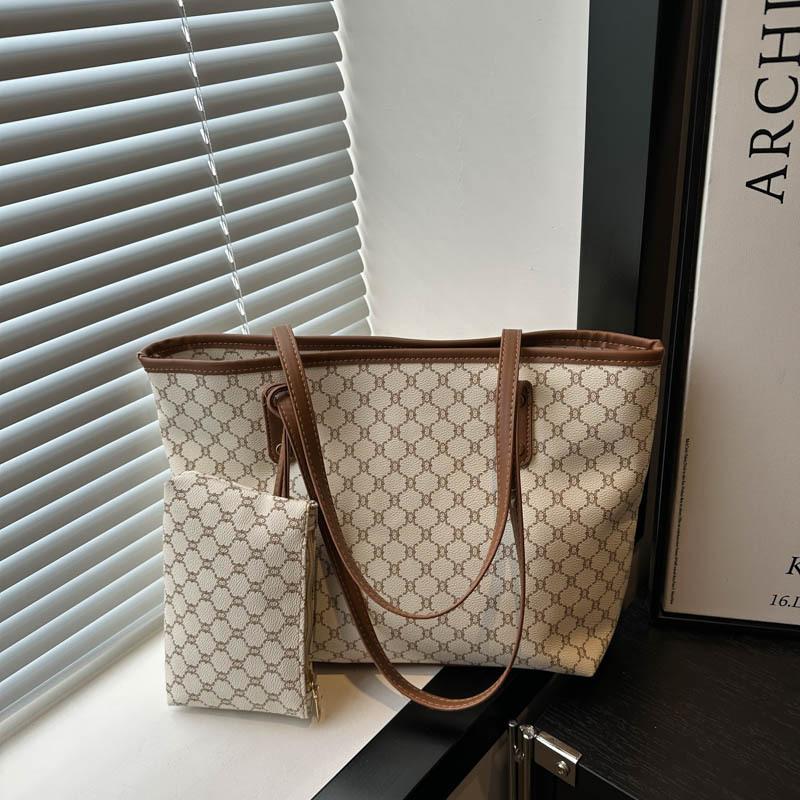 Retro class large capacity handbag women's bag new trend fashion tote bag casual shoulder armpit bag