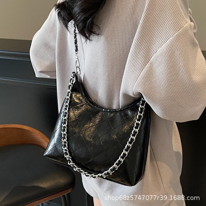 Foreign order high-end chain handbag women's 2025 new spring and summer fashion diamond shoulder bag crossbody bucket bag