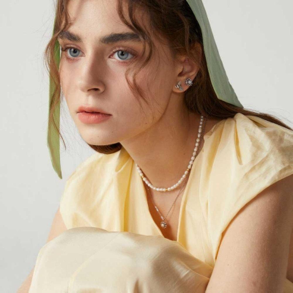 Ollia Little Bee Earrings