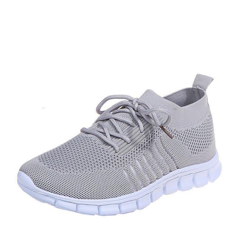 Модная женская плоская обувь слипоны белого цвета женские легкие белые кроссовки лето — фото 8