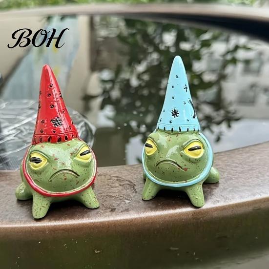 Handmade Frog Sculpture Miniature Figurine, Little Statue with A Party Hat, Decorative Resin Ornament for Outdoor Garden Courtyard Whimsical Decor