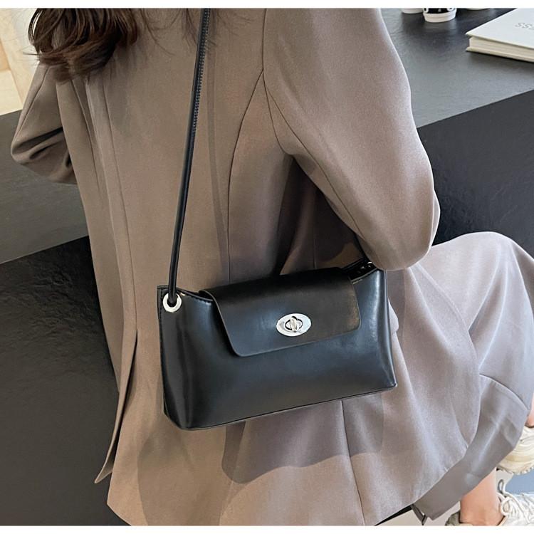 2023 New Korean Fashion Underarm Envelope Bag Women's Bag Urban Simple Style
